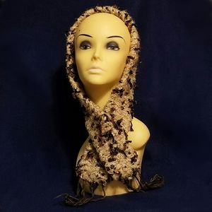 Textured Skinny Scarf With Fringe